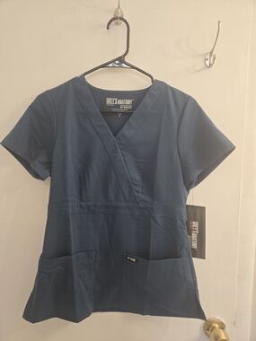 NWT Grey's Anatomy Teal Wrap V-Neck Scrub Top